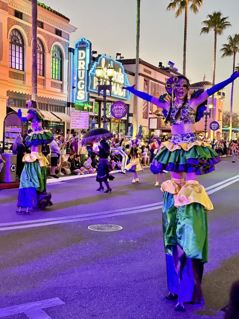 MARDI-GRAS-PARADE-STILT-WALKERS-scaled